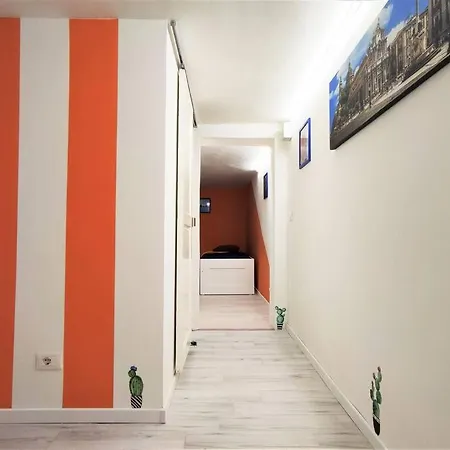 Mezzanine - 1 Min To Via Etnea Appartement Catane